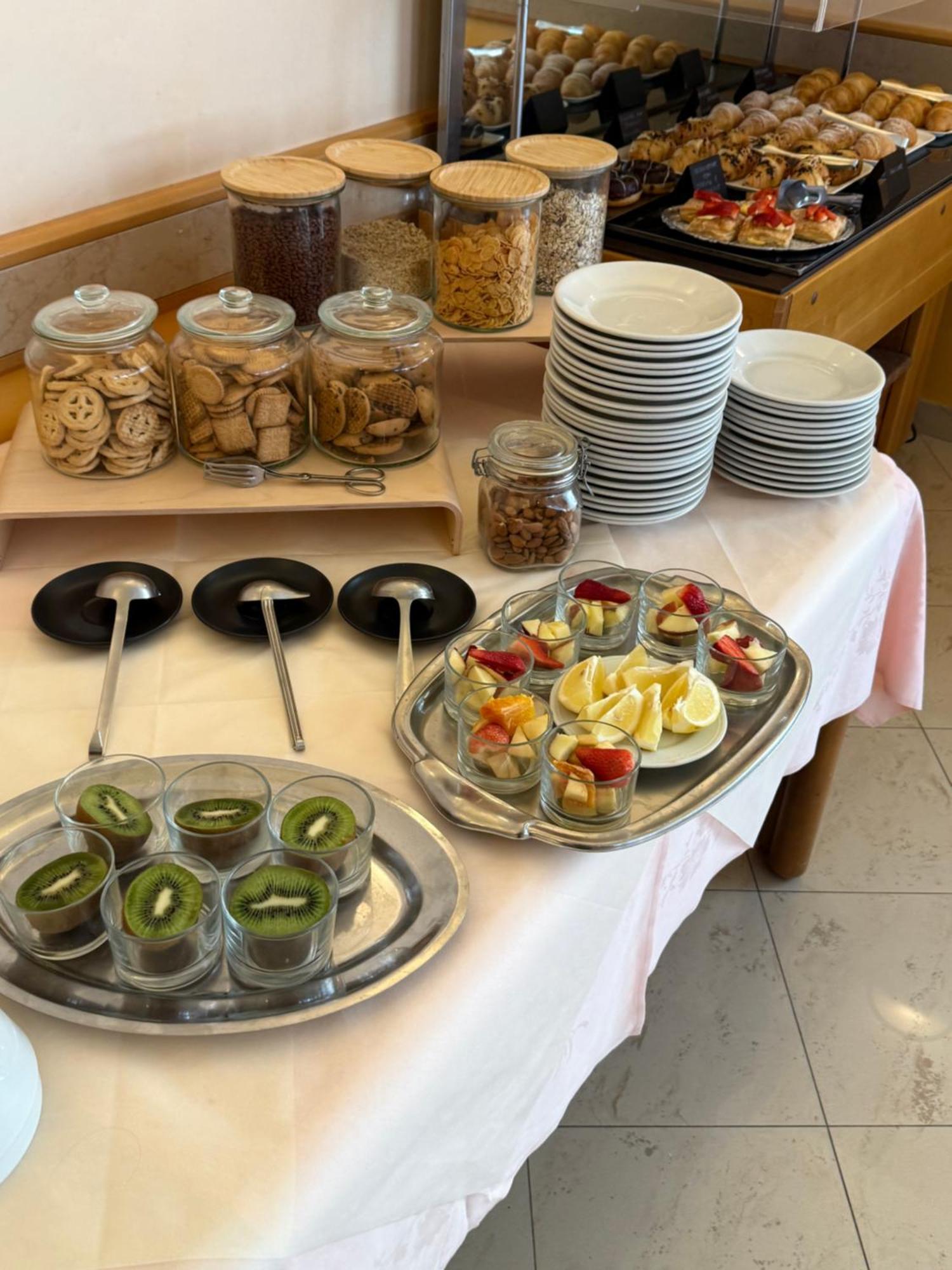 קיוג'ה Hotel Fortuna מראה חיצוני תמונה