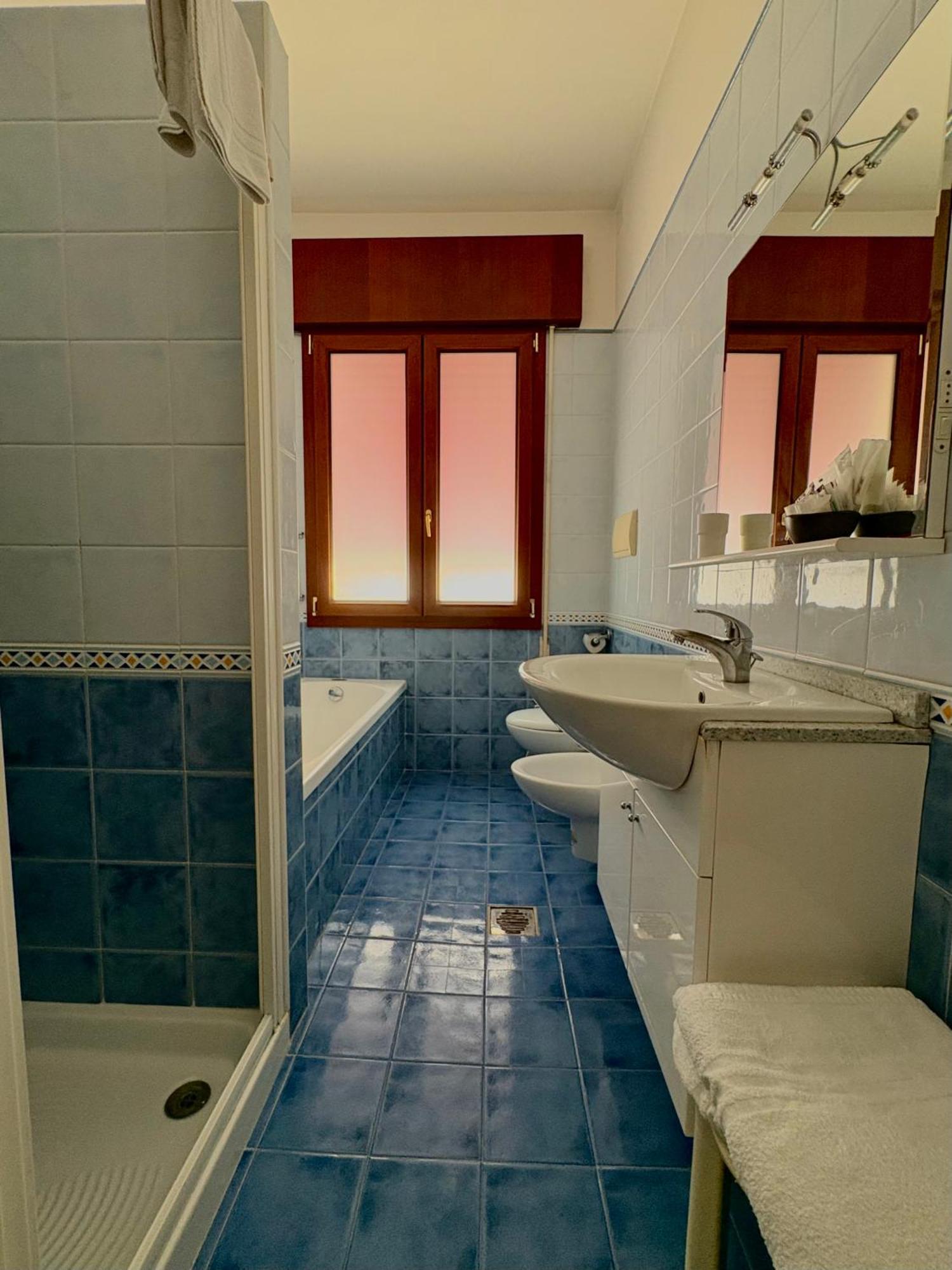 קיוג'ה Hotel Fortuna מראה חיצוני תמונה